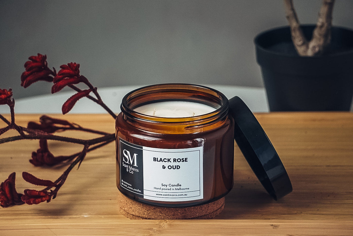 Large Black Rose & Oud Soy Candle 750g